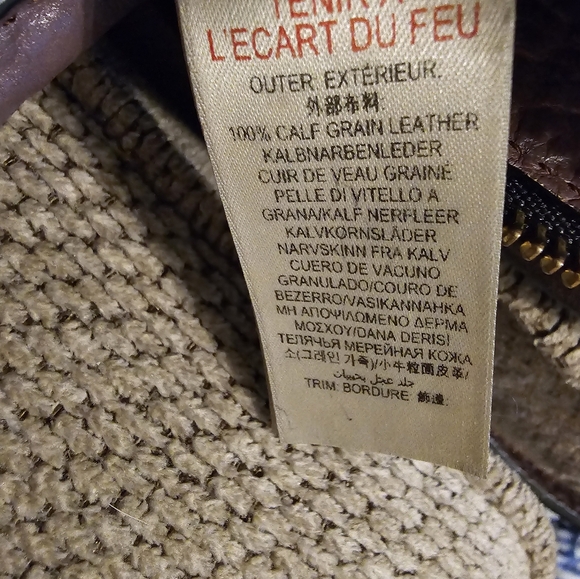 Burberry 100% calf grain grape handbag with strap for crossbody. - Picture 3 of 7